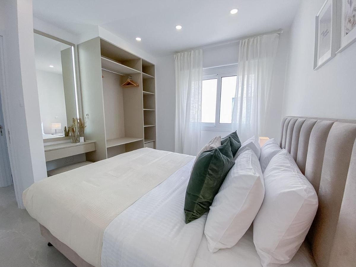 Phaedrus Living: Seaview Luxury Flat Limnaria 134 Apartment Paphos Luaran gambar